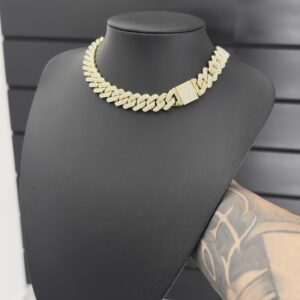 Cordão Grumet Cravejado / Feminino