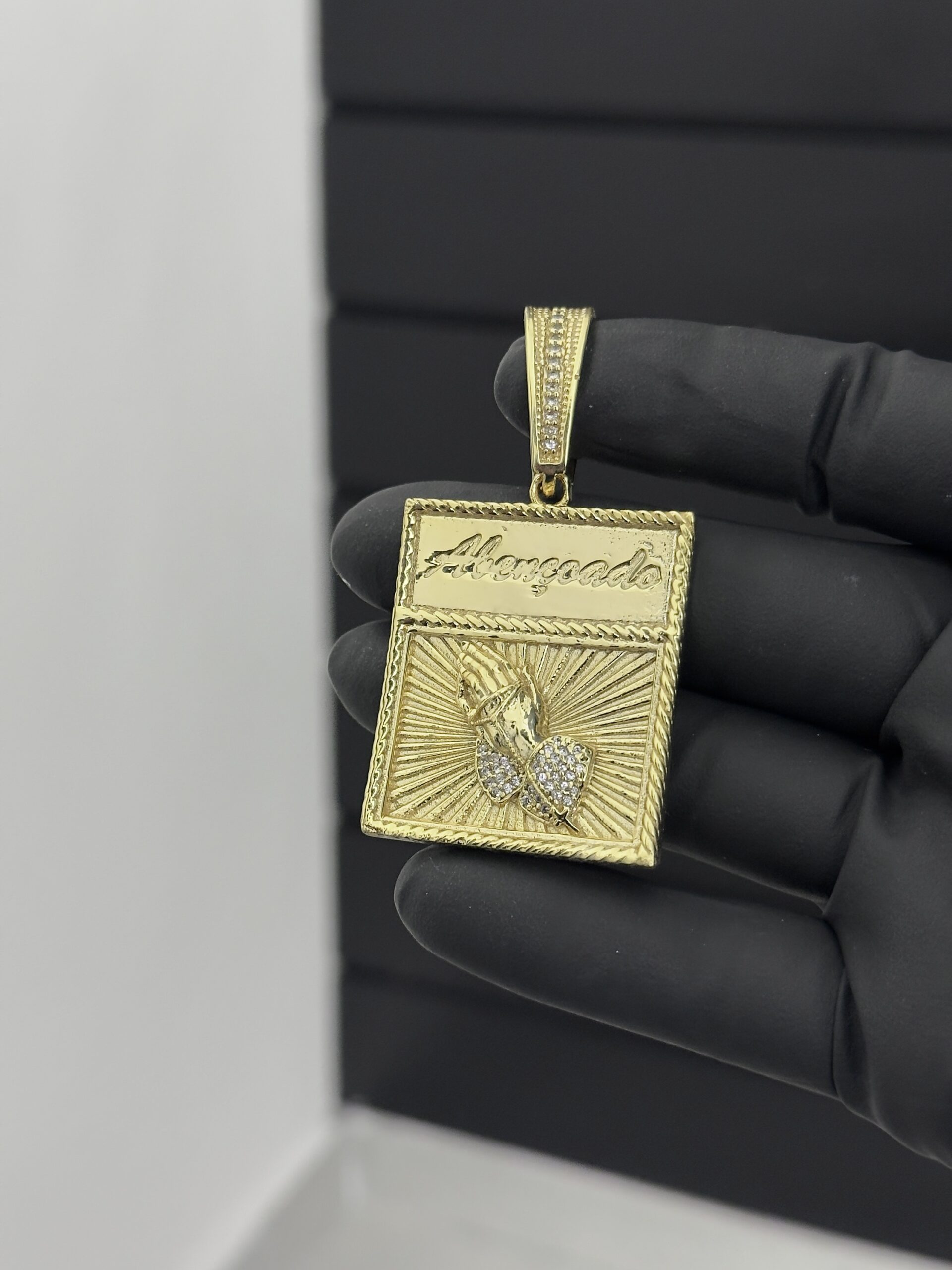 Pingente Abençoado (M)