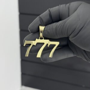 Pingente 777