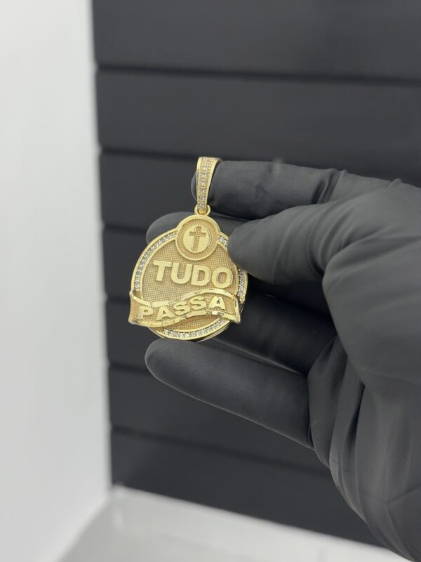 Pingente Tudo passa