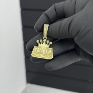 Pingente Favela venceu