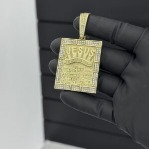 Pingente Jesus éo dono do lugar (G)