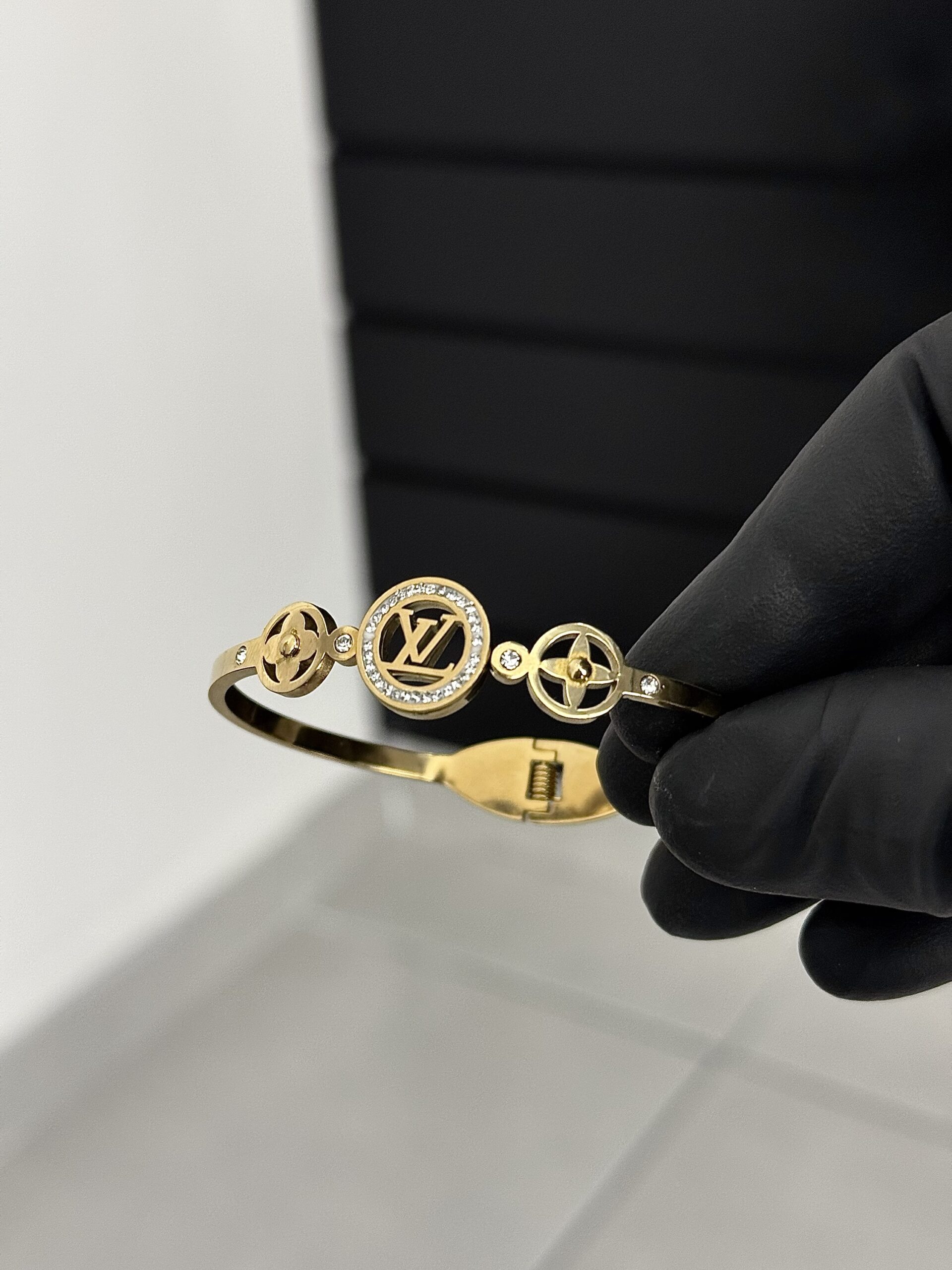 Bracelete Lv
