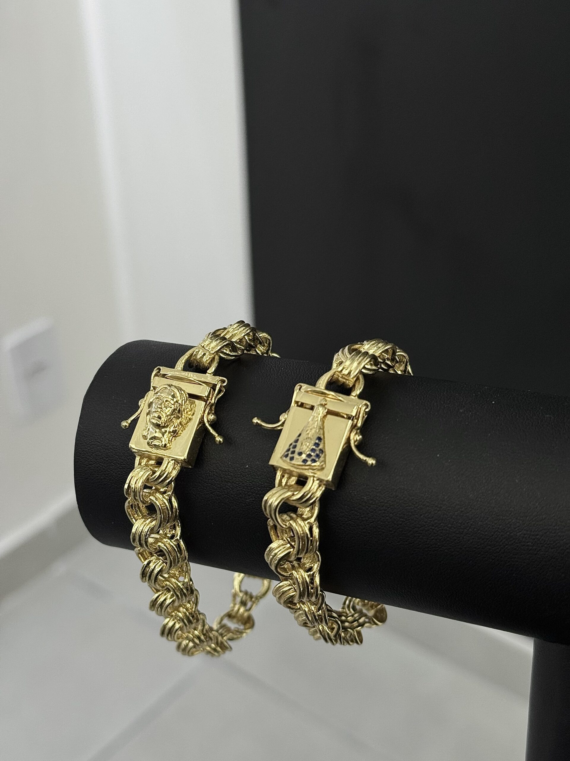 Pulseira Friso ( Santa / Jesus )