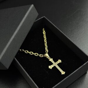 Cordão Cart|er - Crucifixo• Porta Joias “Brinde”