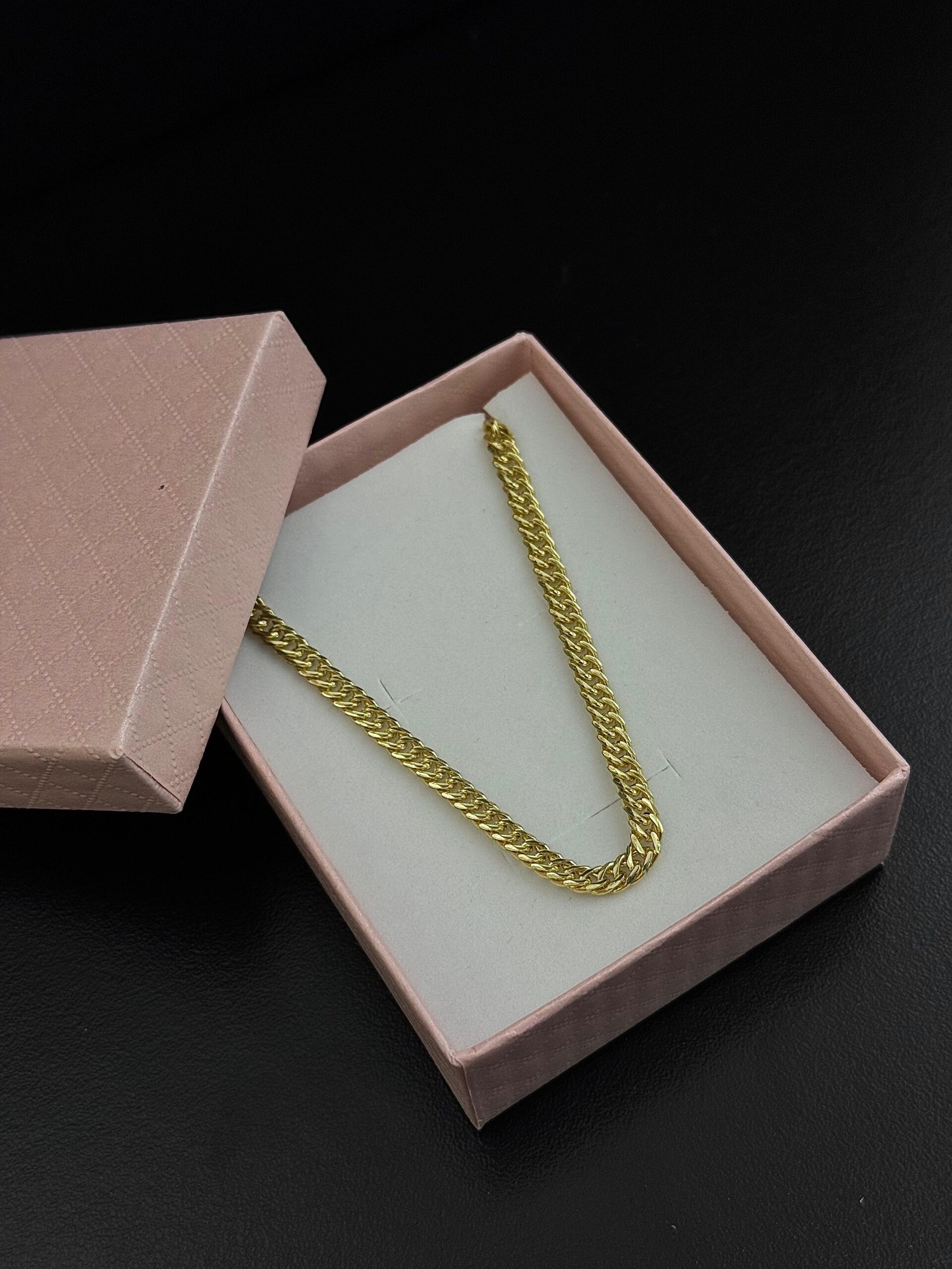 Colar Grumet 3mm • Porta Joias “Brinde”